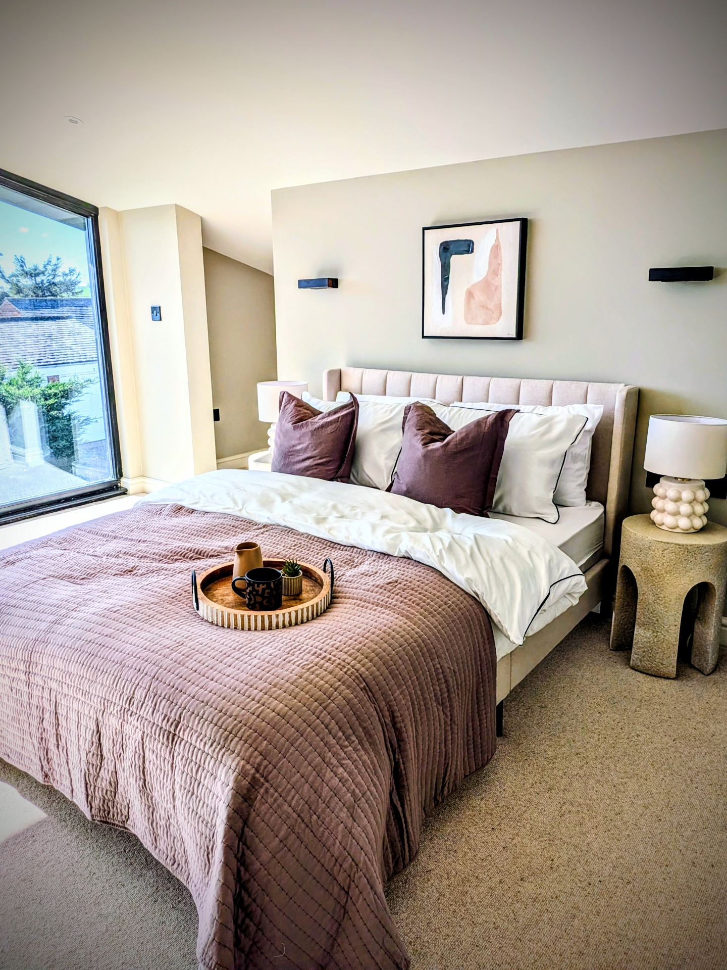 Principal bedroom